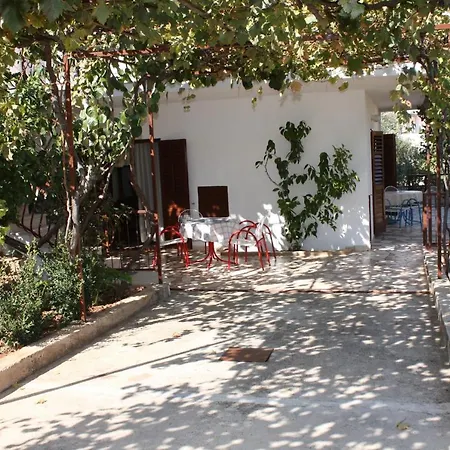 Apartment With A Parking Space Businci, Ciovo - 4667 *