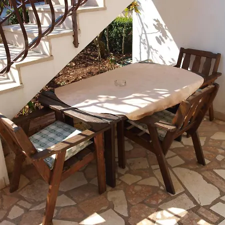 With A Parking Space Businci, Ciovo - 4667 Apartment *